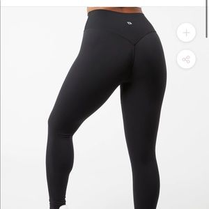 Buff bunny live leggings